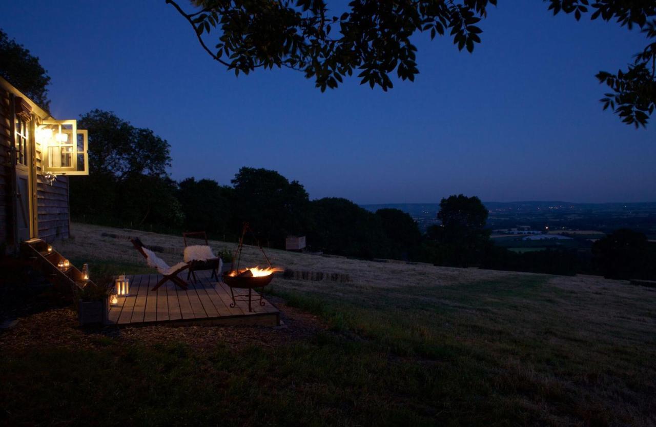 West Bagborough Tilbury Shepherd Huts With Hot Tubs Plus Holiday Cottages מראה חיצוני תמונה
